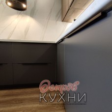 Кухня угловая МДФ ПВХ COR 1062