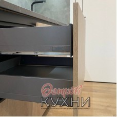 Кухня двухуровневая прямая софт STR 1081