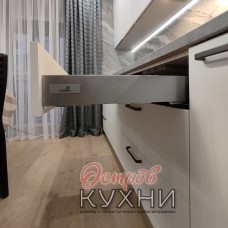 Кухня прямая МДФ ПВХ TLD 1073