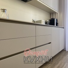 Кухня двухуровневая угловая МДФ пластик TLD 1080